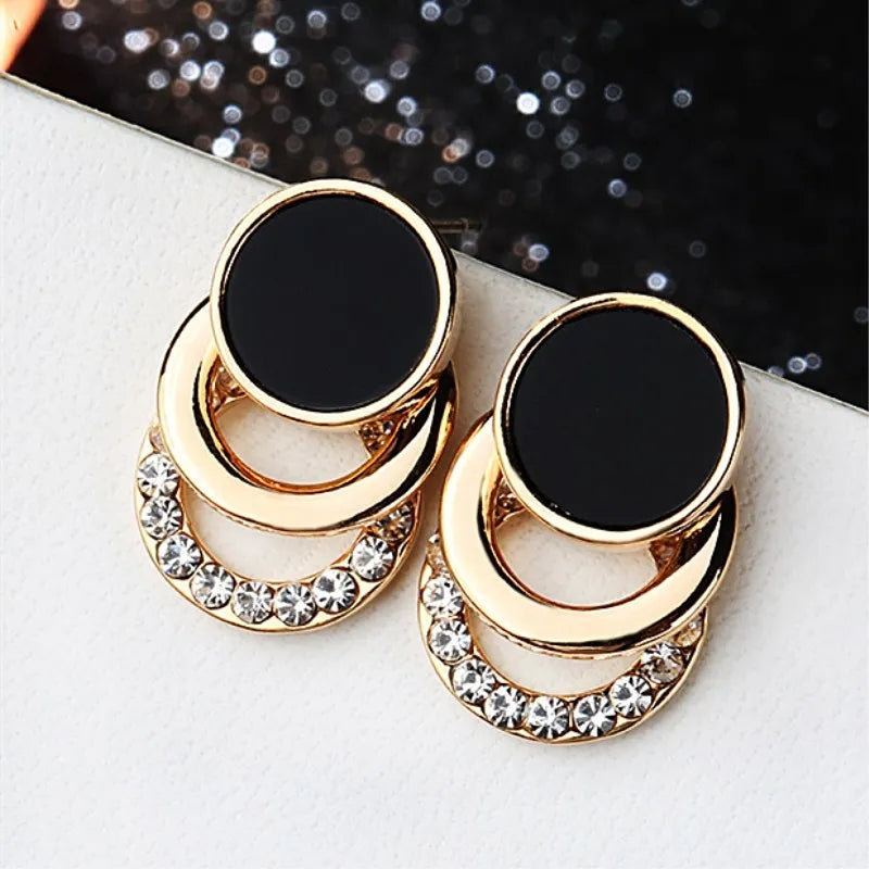 Black Circle Metal Earring