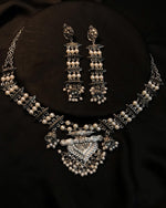 Load image into Gallery viewer, Antique necklace set
