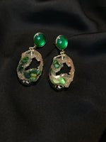 Load image into Gallery viewer, Uncut Green Stone Earrings
