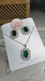 Load image into Gallery viewer, Emerald set earring pendant
