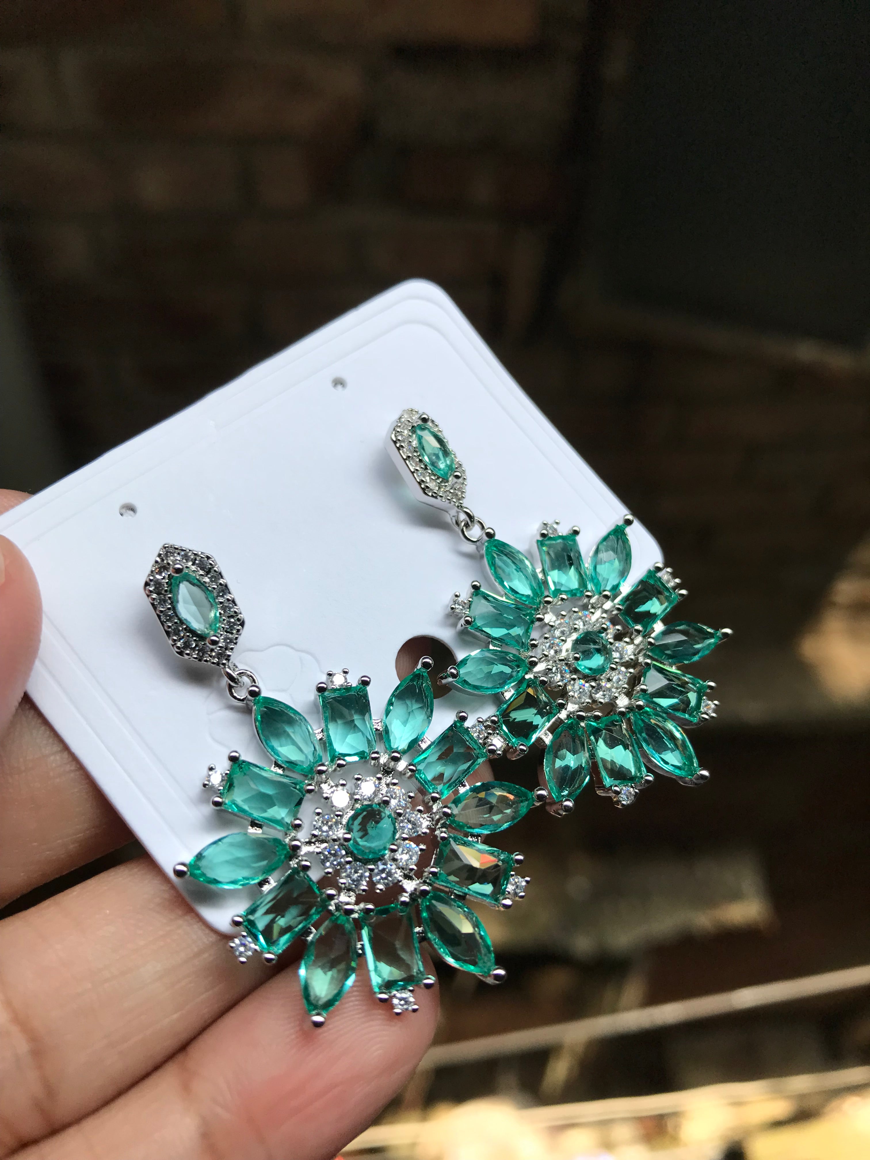 Minty floral Earring