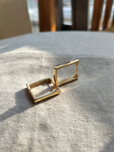 Tiny square Hoop Metallic