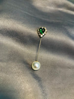 Load image into Gallery viewer, Hijab pearl/stone pin 06
