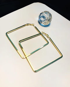 Square Hoop Golden