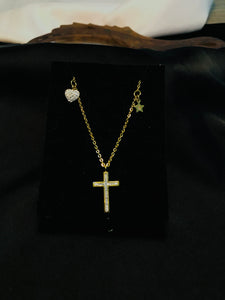 Charm heart cross pendant