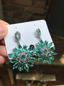 Minty floral Earring