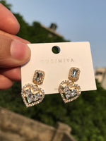 Load image into Gallery viewer, Zircon Heart Earring Golden
