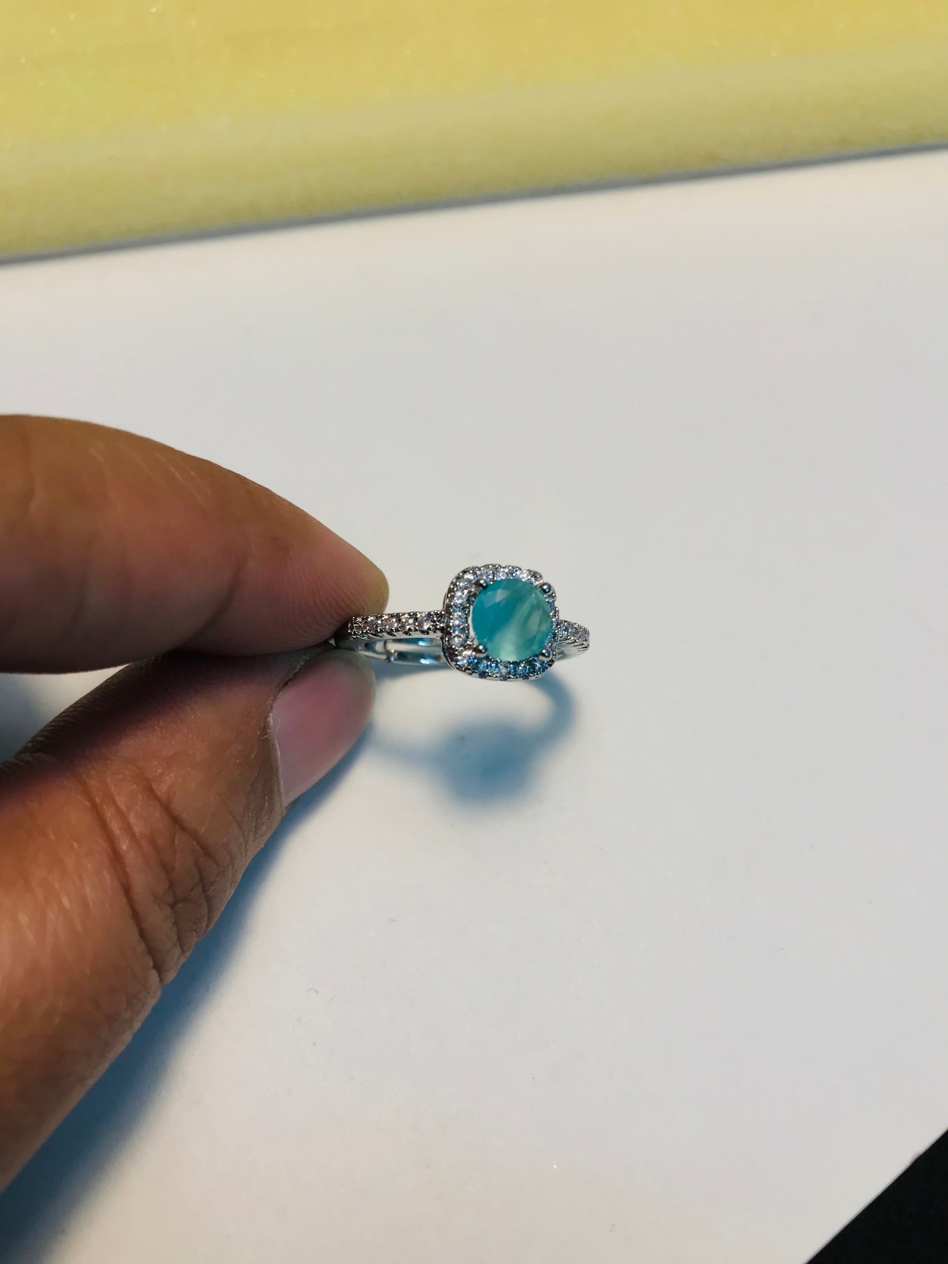 Zircon Stone Ring o3