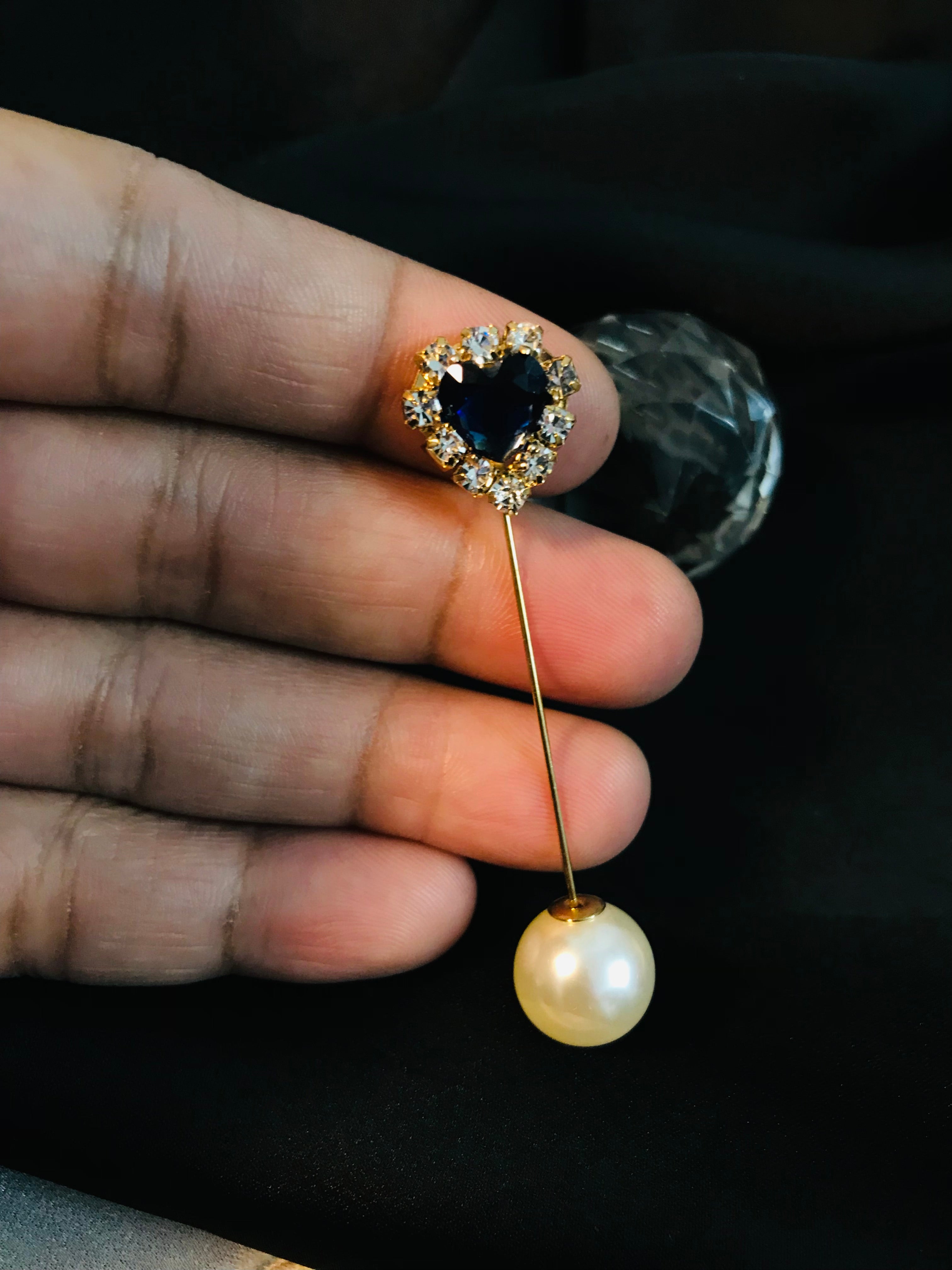 Hijab pearl/stone pin 06