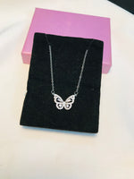 Load image into Gallery viewer, Butterfly Pendent 001
