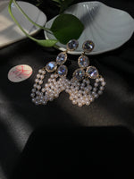 Load image into Gallery viewer, Pearl Tassel Earring
