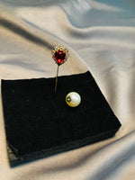 Load image into Gallery viewer, Hijab pearl/stone pin 06
