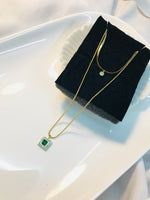 Load image into Gallery viewer, Layer Square green Pendant
