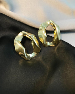 Golden Metallic Circle Earring