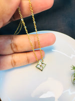 Load image into Gallery viewer, Luise triangle pendant
