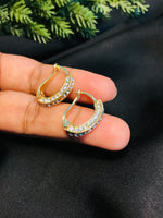 Load image into Gallery viewer, Rose Gold Tiny stone Hoop
