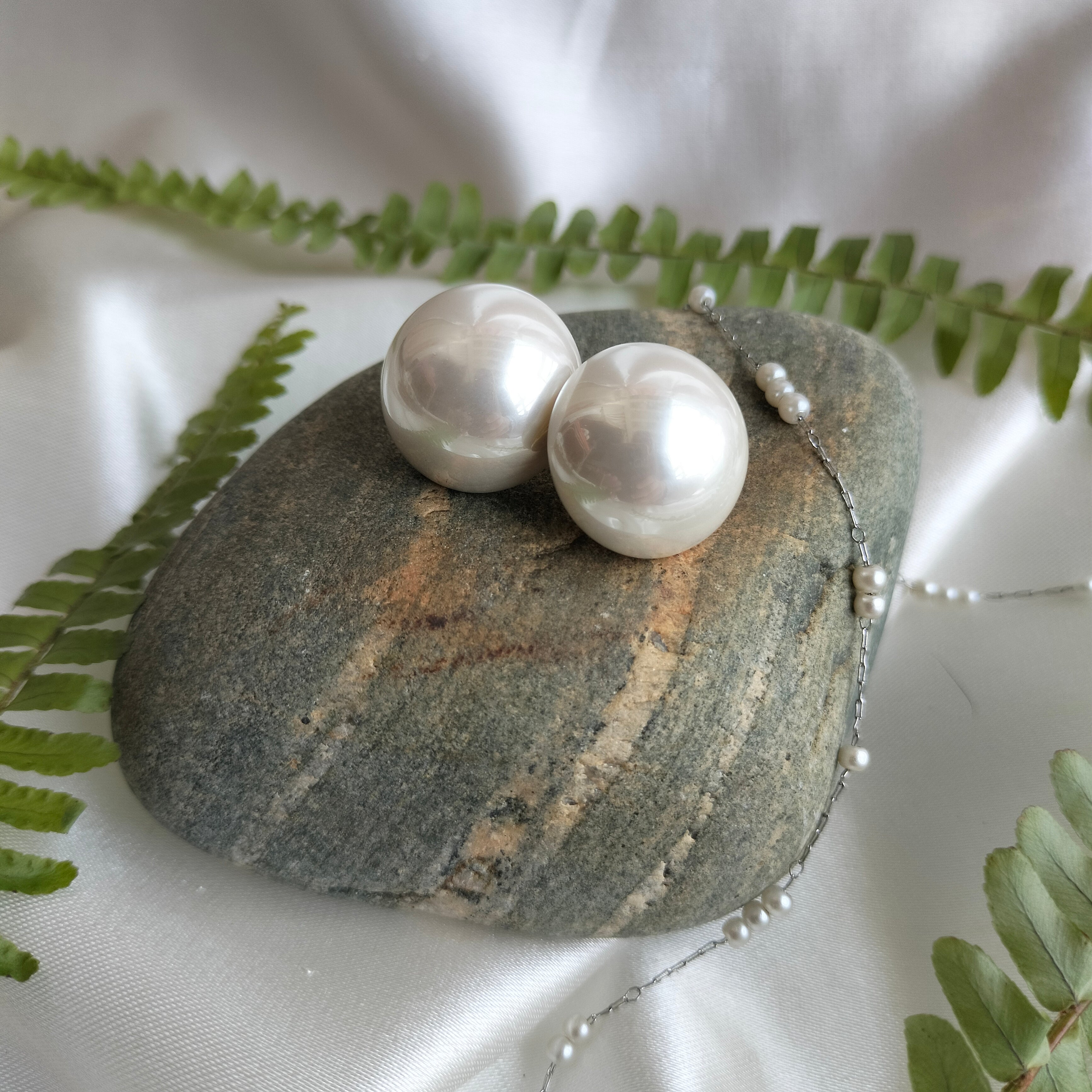 Fashion Pearl Earring