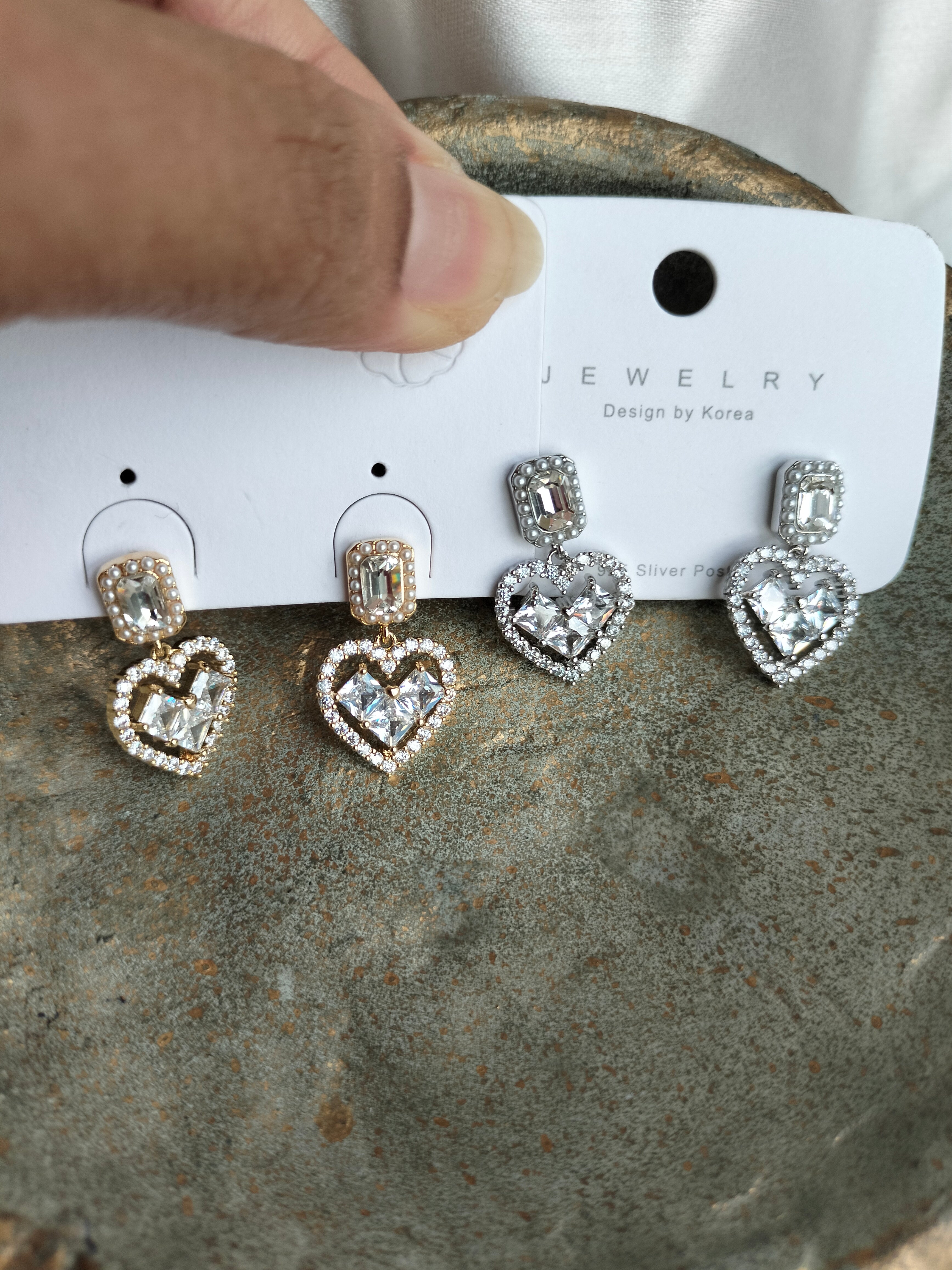 Zircon Heart Earring Silver