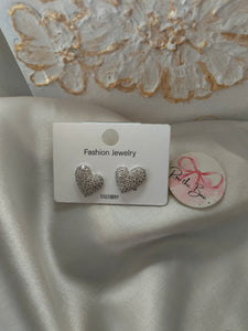 Zircon Heart silver stud