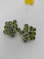 Load image into Gallery viewer, Green Mifaya earring
