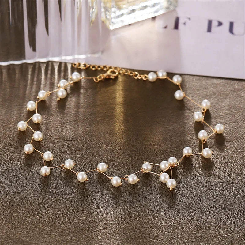 Pearl Charm Choker Golden