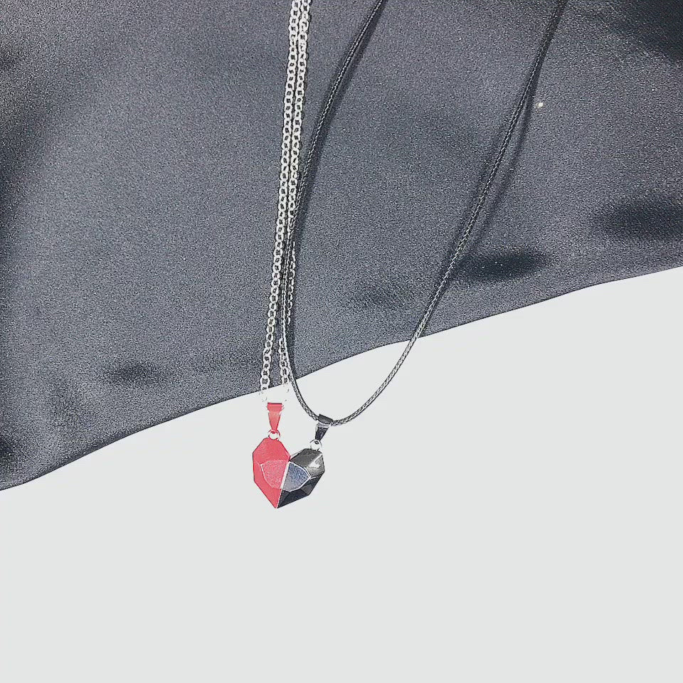 Magnetic Heart Couple Pendant