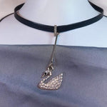 Load image into Gallery viewer, Dangle Duck choker

