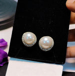 Load image into Gallery viewer, Pearl Stud Earring
