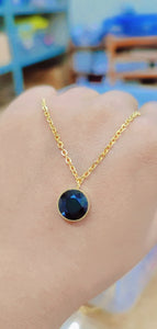 Black Compact Pendant