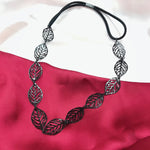 Load image into Gallery viewer, Black leaf necklace
