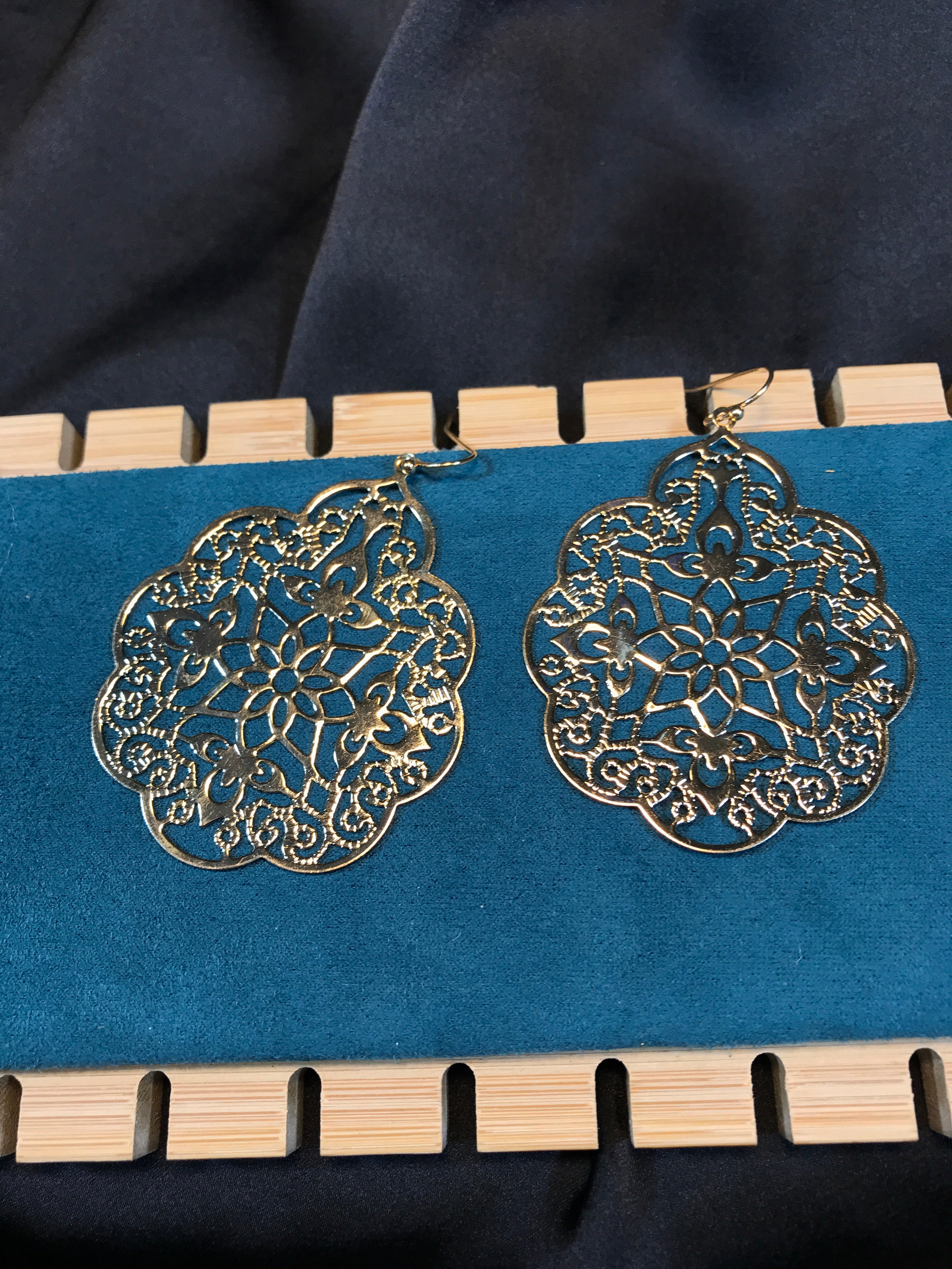 Floral Golden Filigree Earrings