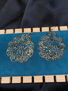 Floral Golden Filigree Earrings