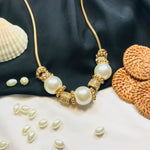 Load image into Gallery viewer, Pearly Beads Necklace
