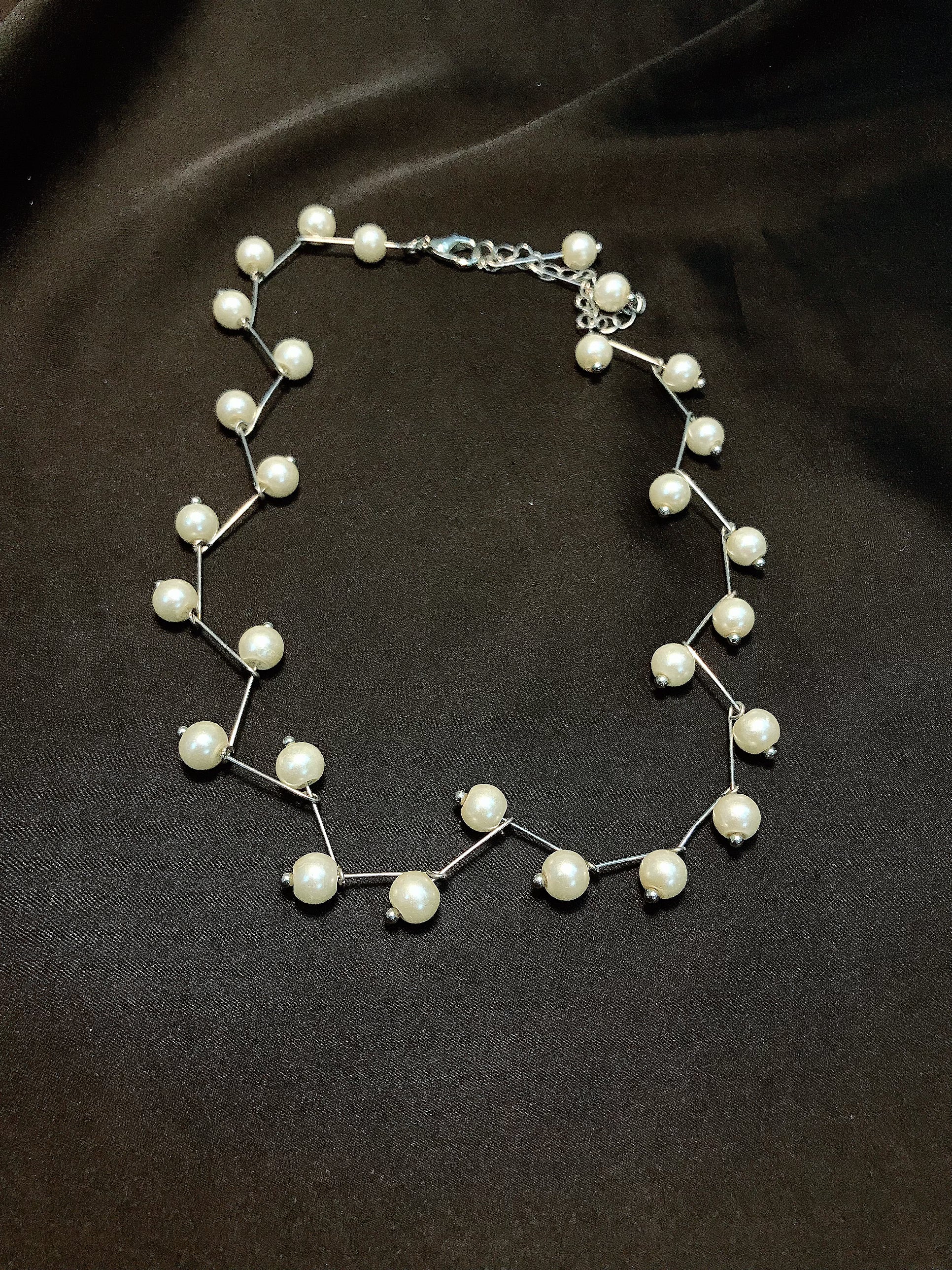 Pearl Charm Choker Silver