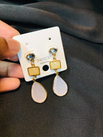 Load image into Gallery viewer, Kundon Stone Baby Pink Earring
