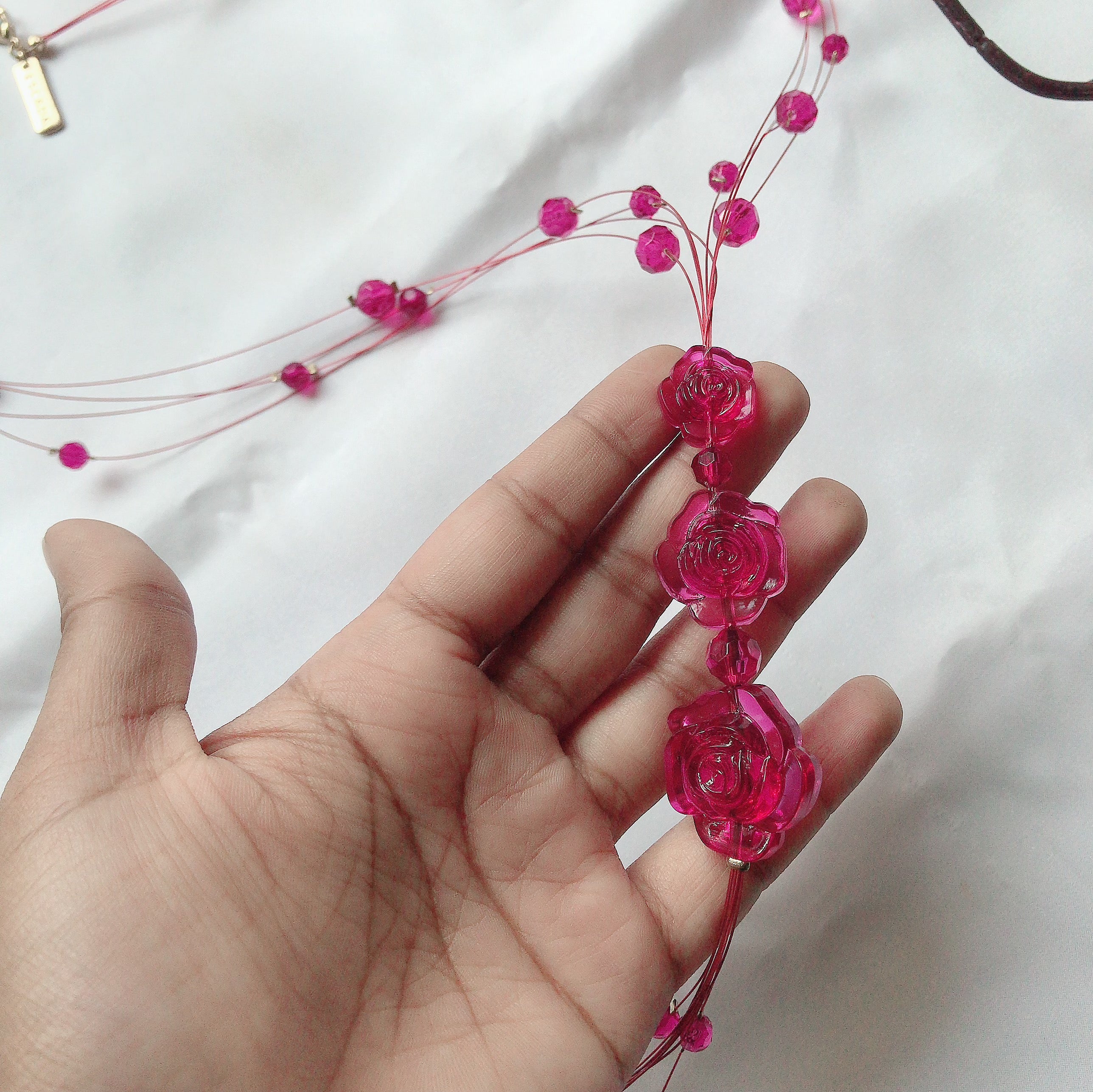 Rose beads necklace