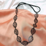 Load image into Gallery viewer, Black leaf necklace
