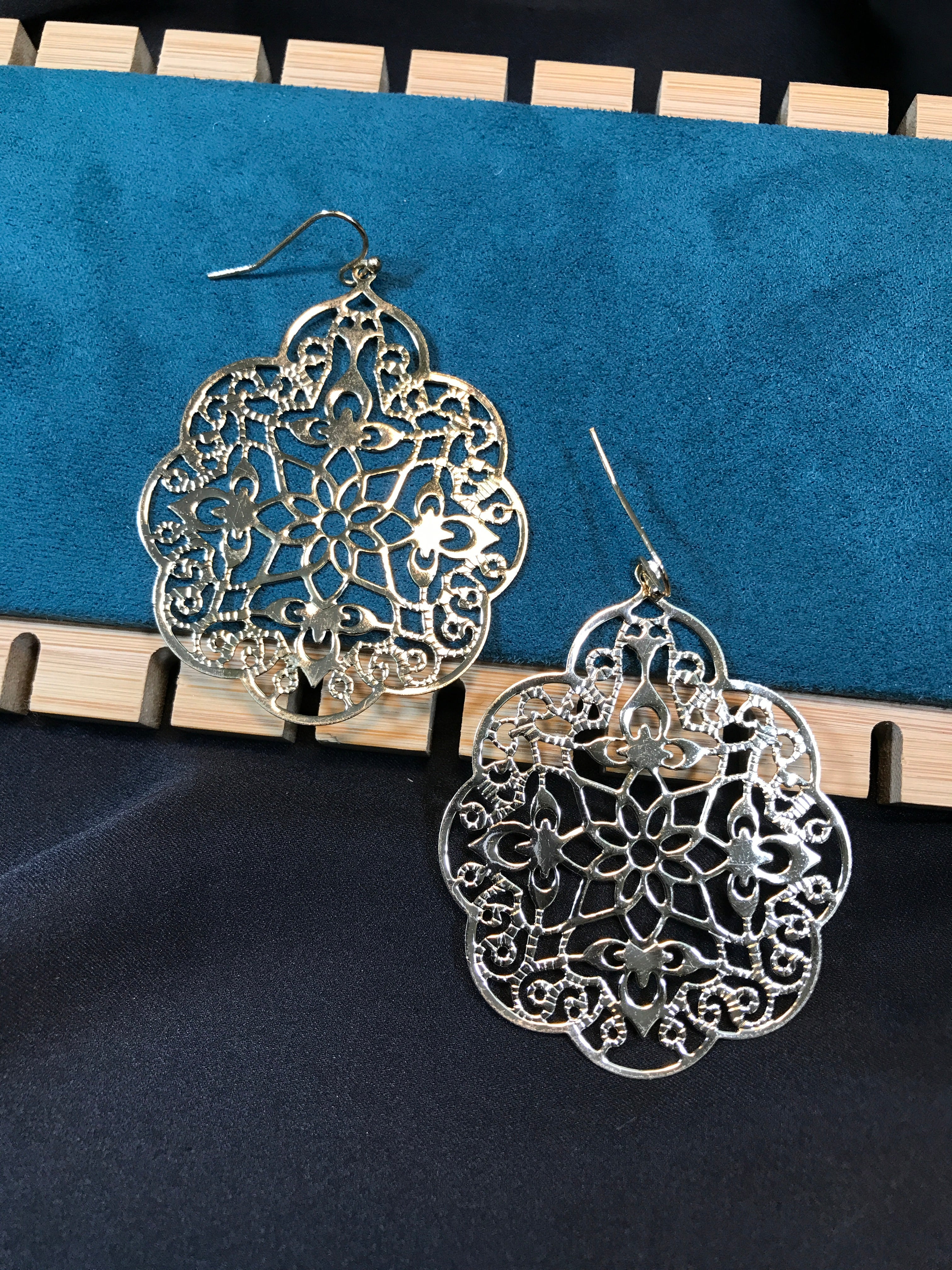 Floral Golden Filigree Earrings