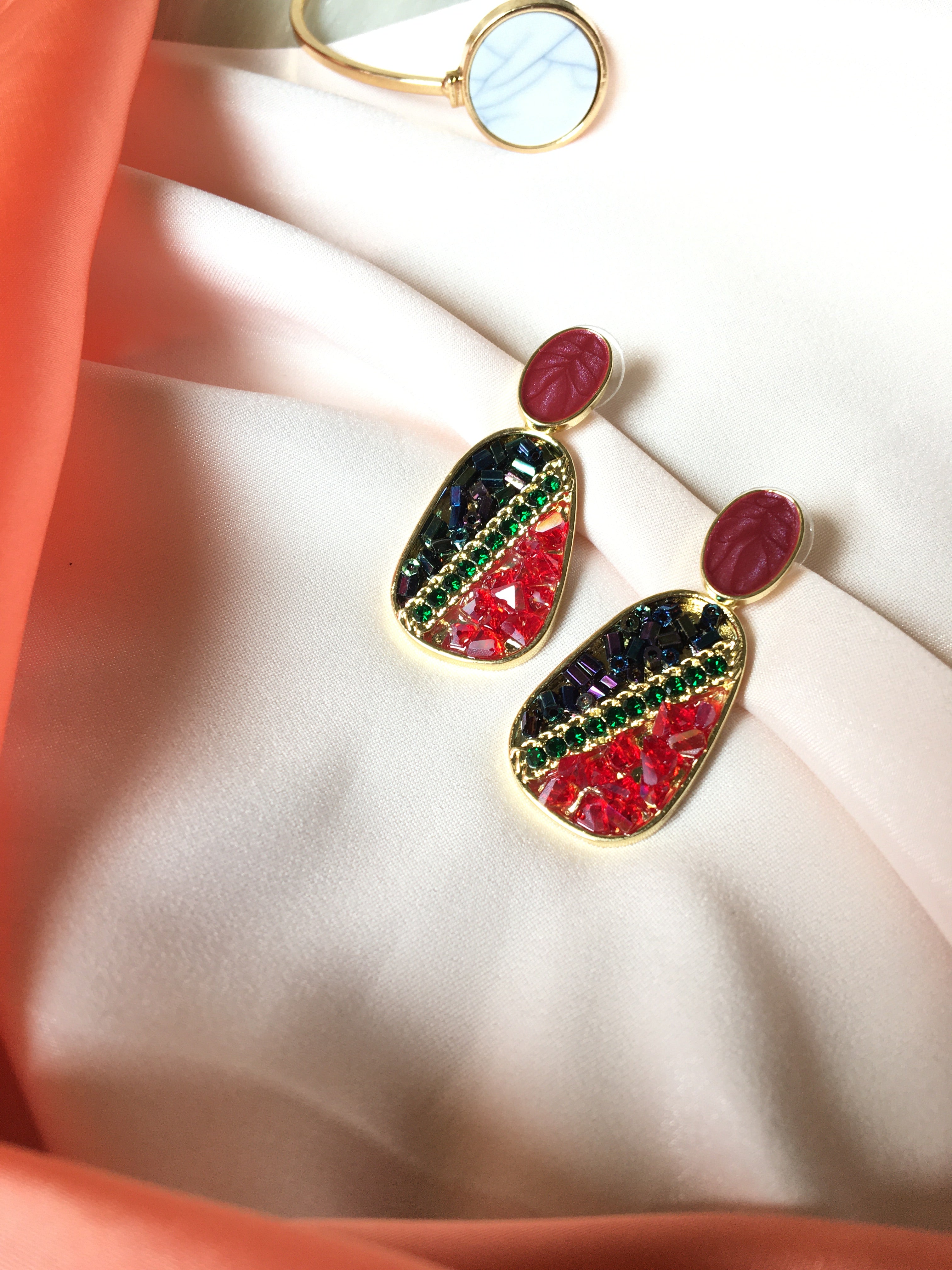 Maroon Oval Earring