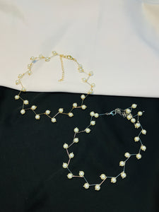 Pearl Charm Choker Golden