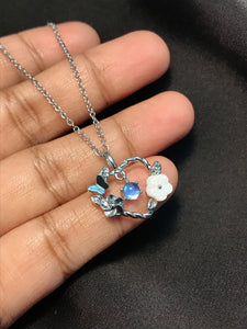 Floral Hearted Pendant-001