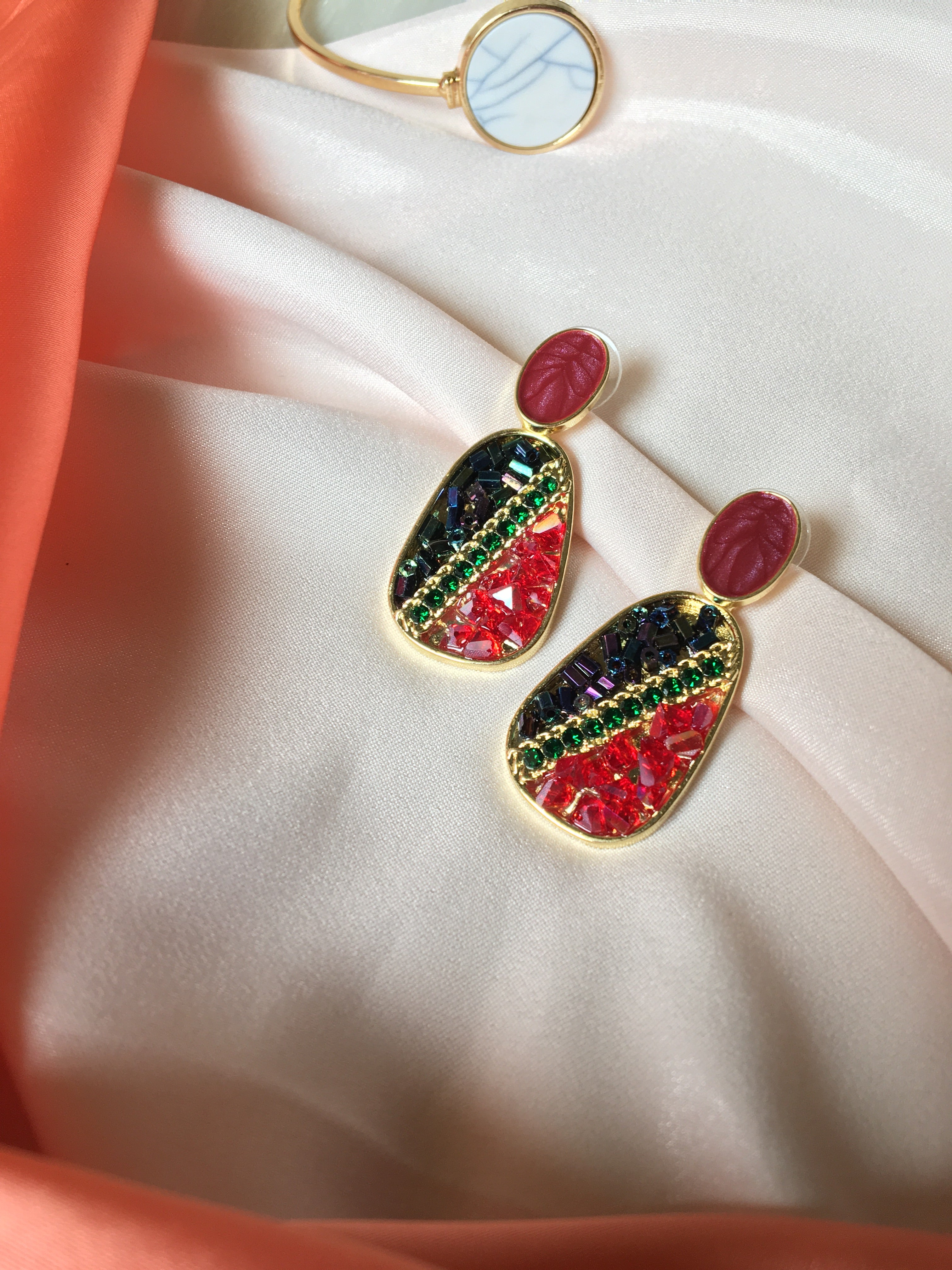 Maroon Oval Earring