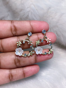 Floral Bee Earring