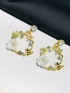 Floral Bee Earring