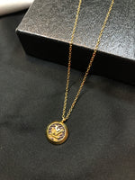 Load image into Gallery viewer, Titanium Pendant Luise
