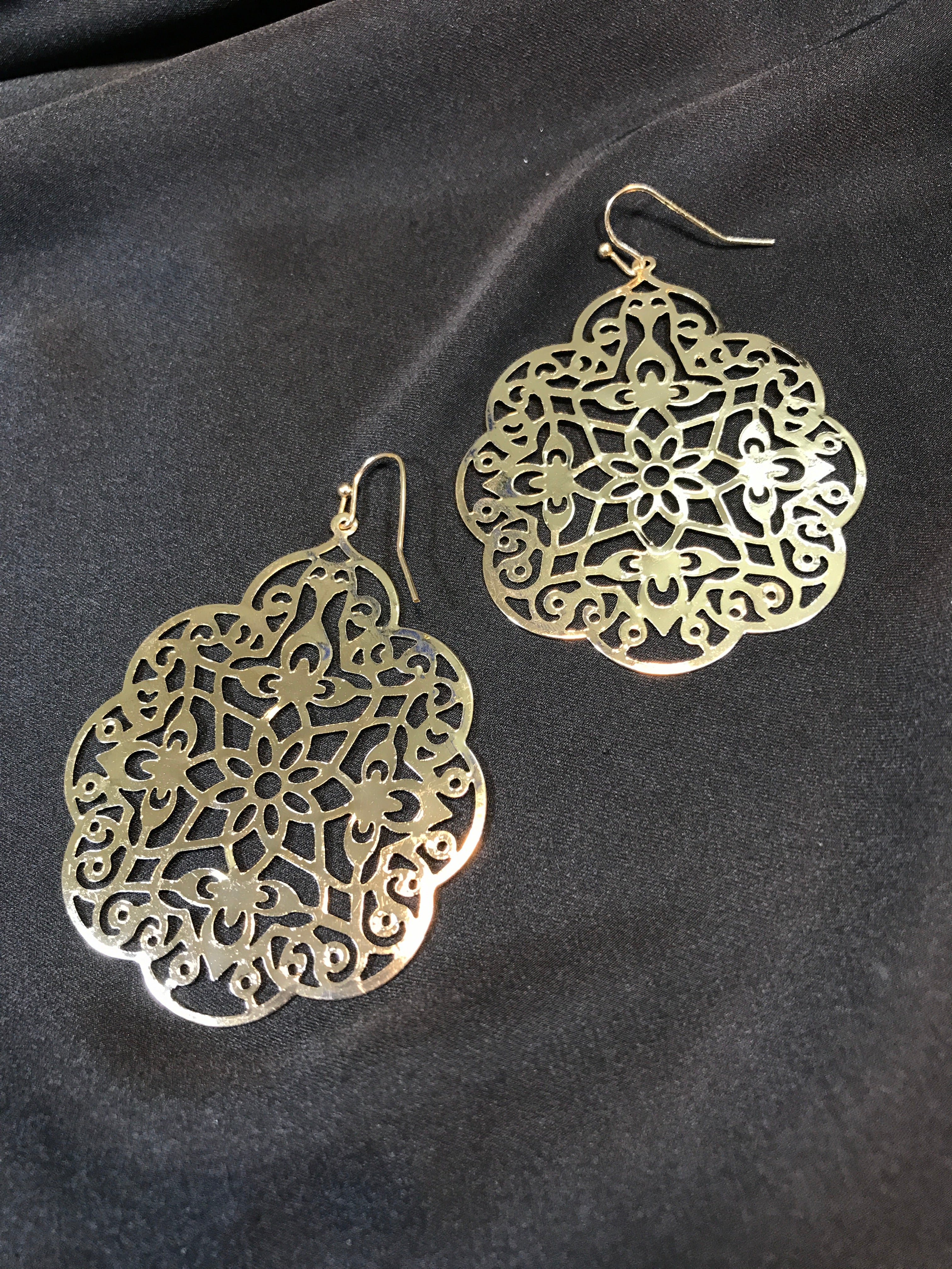 Floral Golden Filigree Earrings