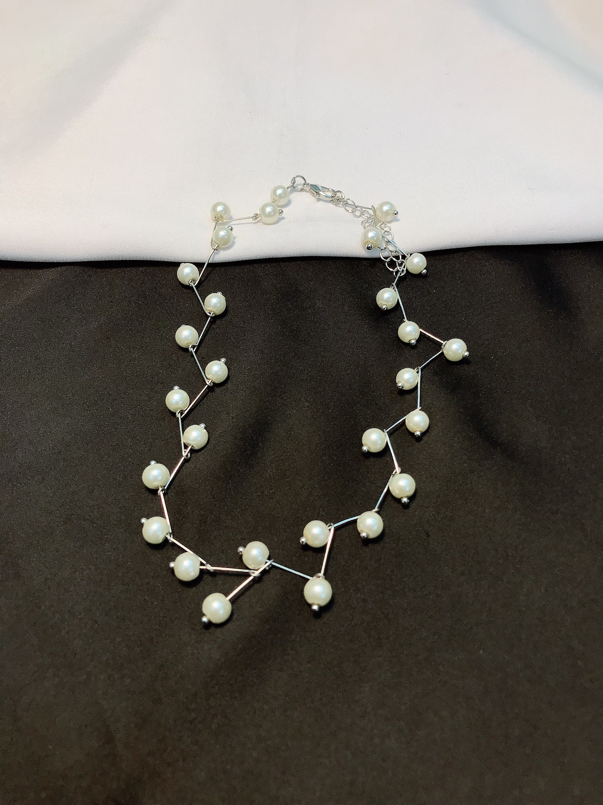 Pearl Charm Choker Silver