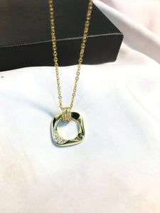 Wavy Pendant